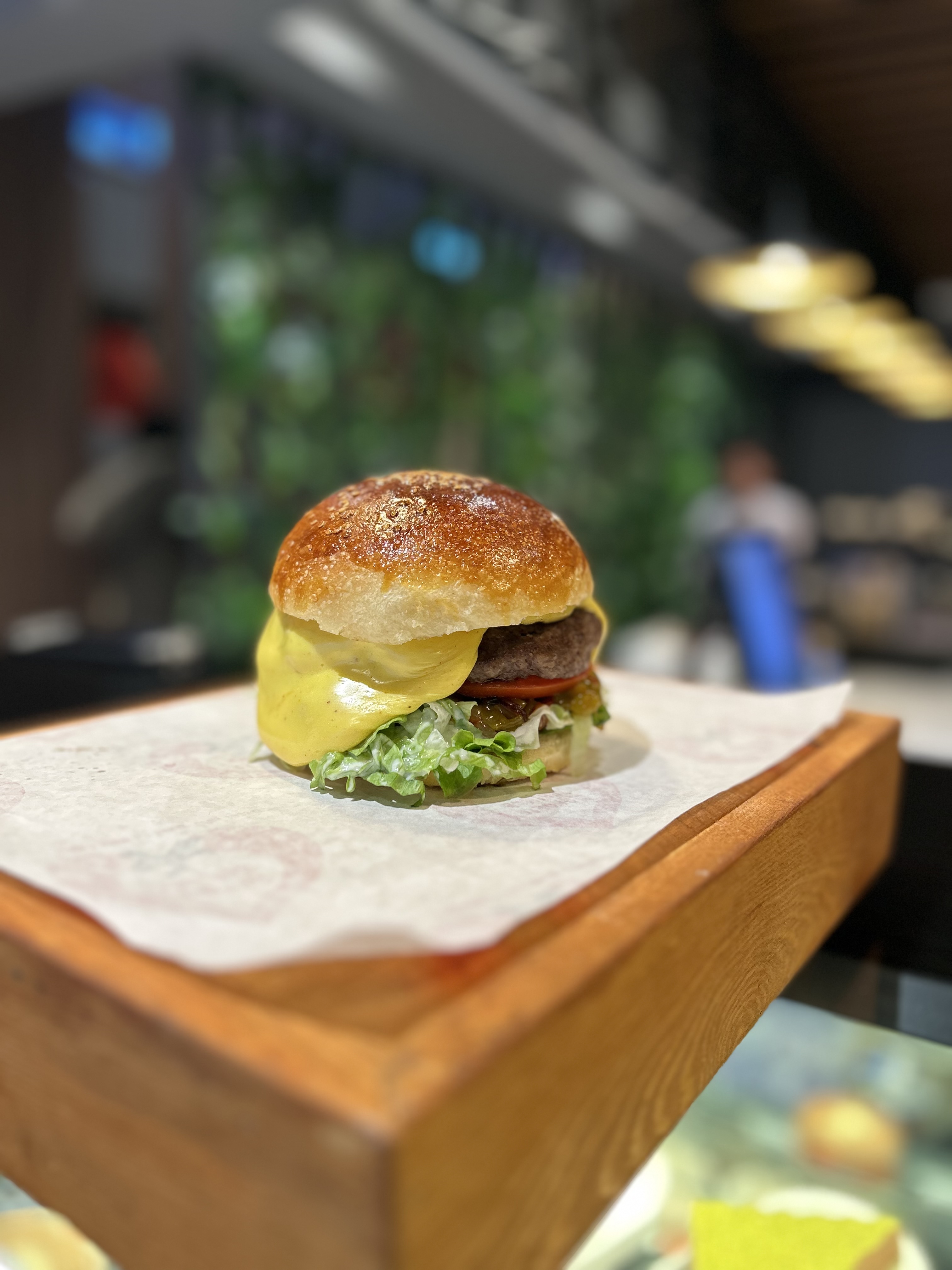 OLAY BURGER