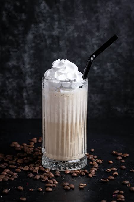 Vanilyalı Frappe